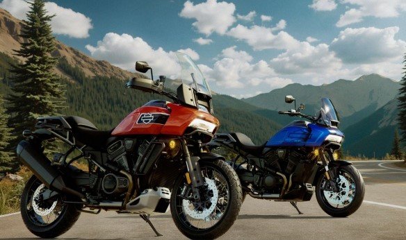 Harley-Davidson Pan America 1250 Special et ST  