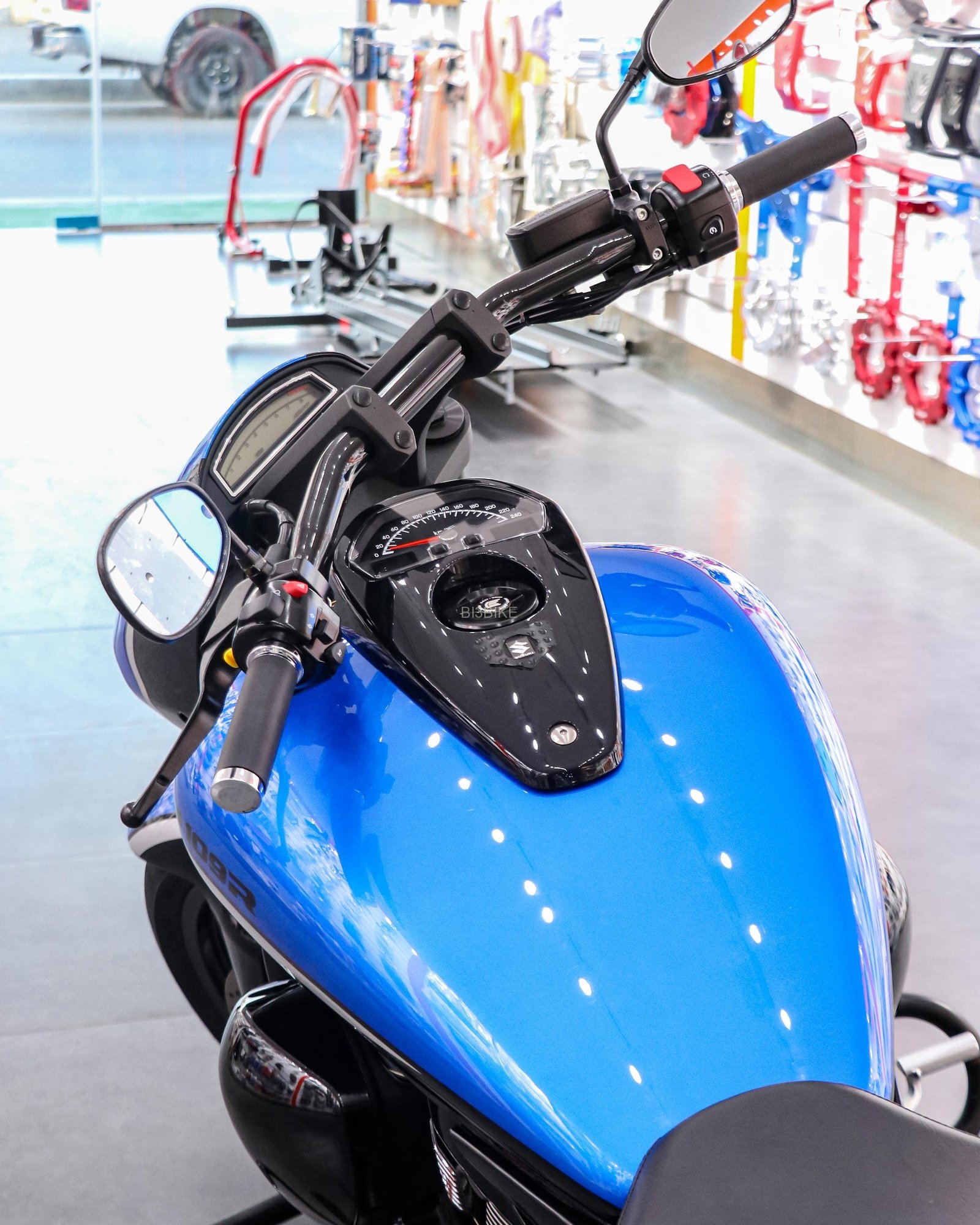 Suzuki Boulevard M109R Boss