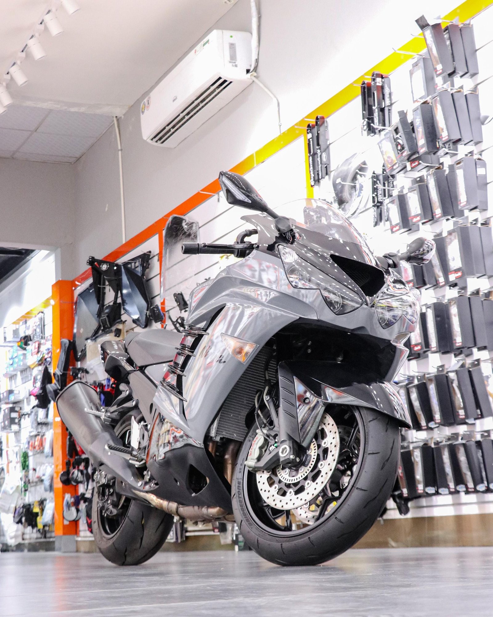 Kawasaki Ninja ZX-14R