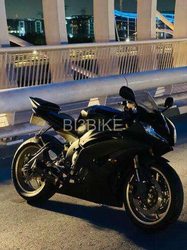 Yamaha R6 600