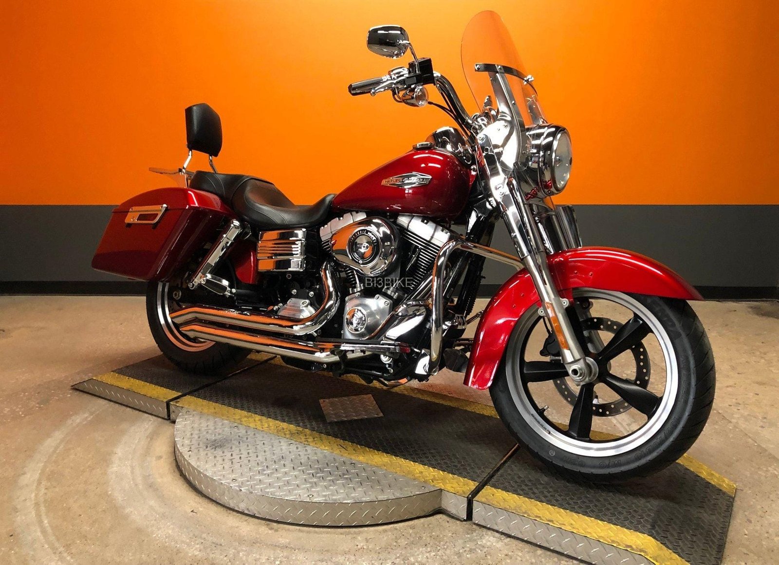 2012 Harley Davidson DYNA SWITCHBACK – FLD 103