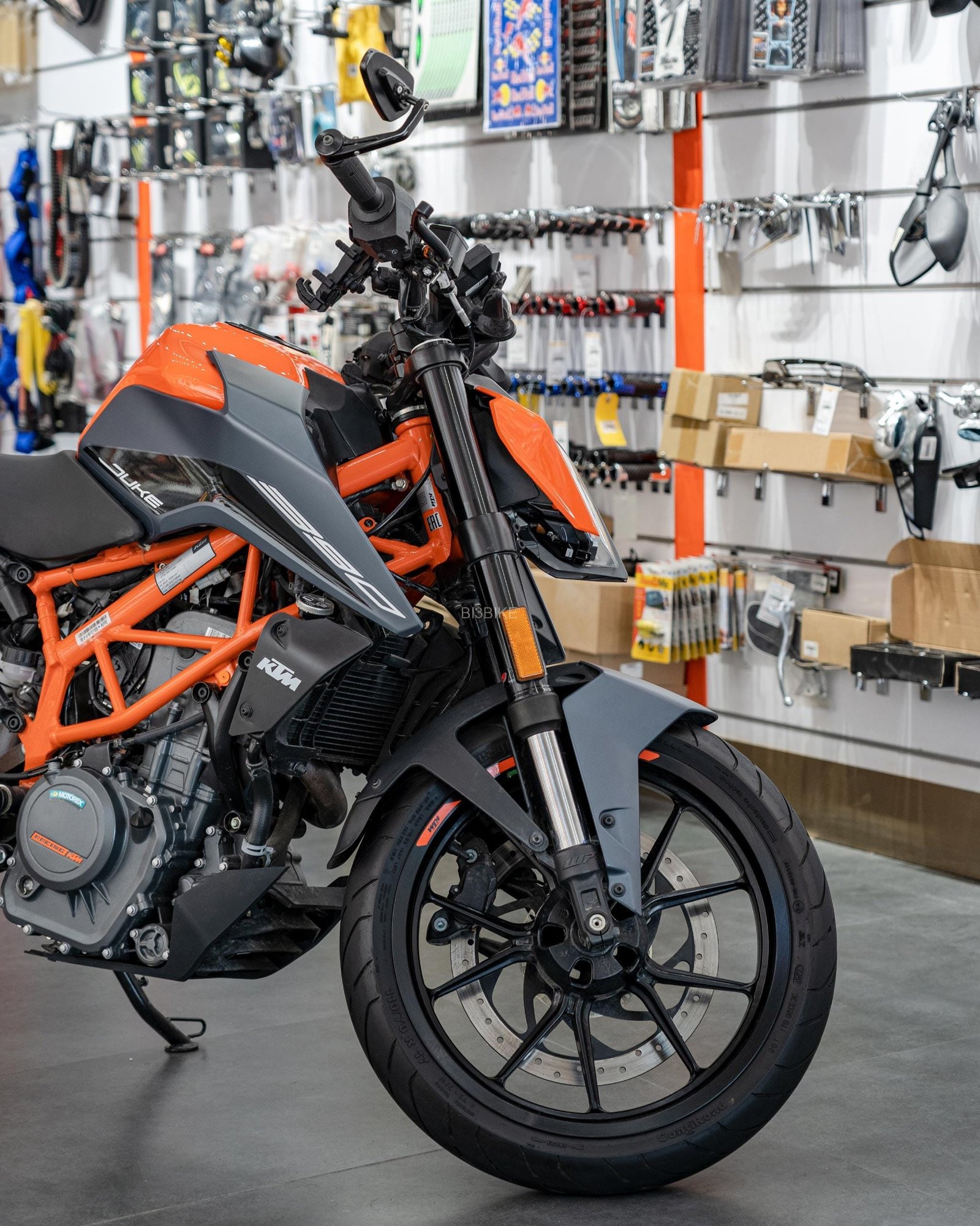 KTM Duke