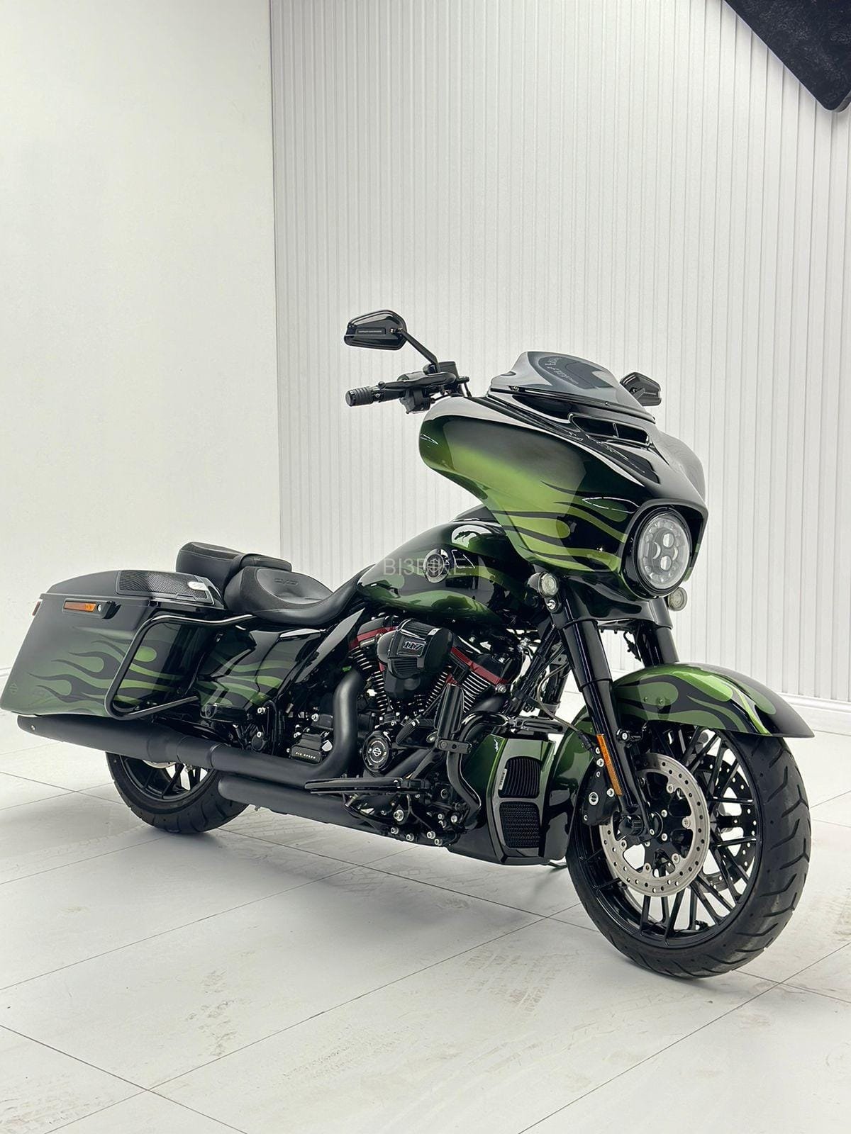 Harley Davidson CVO street glide