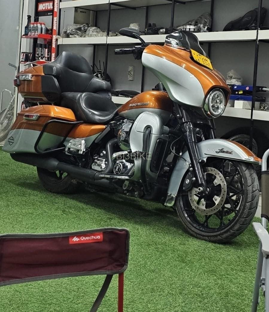 Harley Ultra Limited