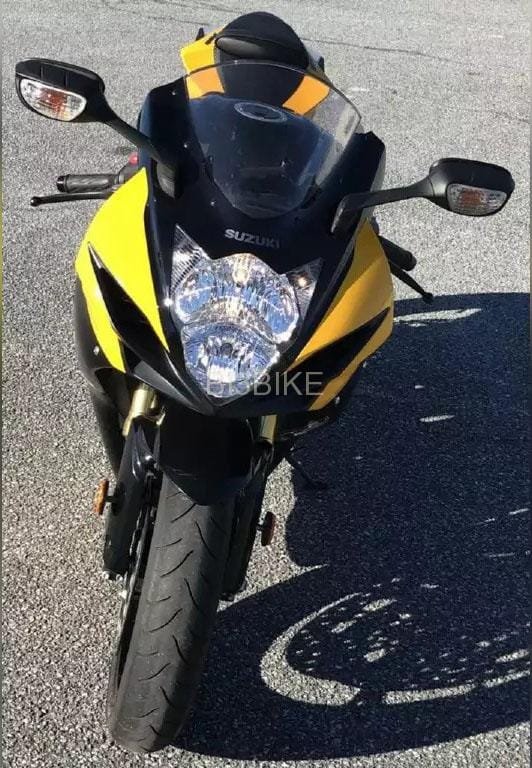 2017 SUZUKI GSXR