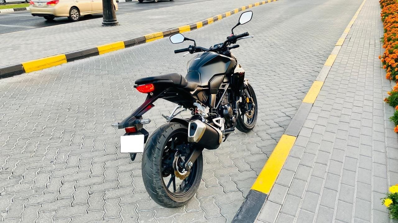 Honda CB300R 2022 (latest design) almost new, very low kms, purchased from Al Futtaim