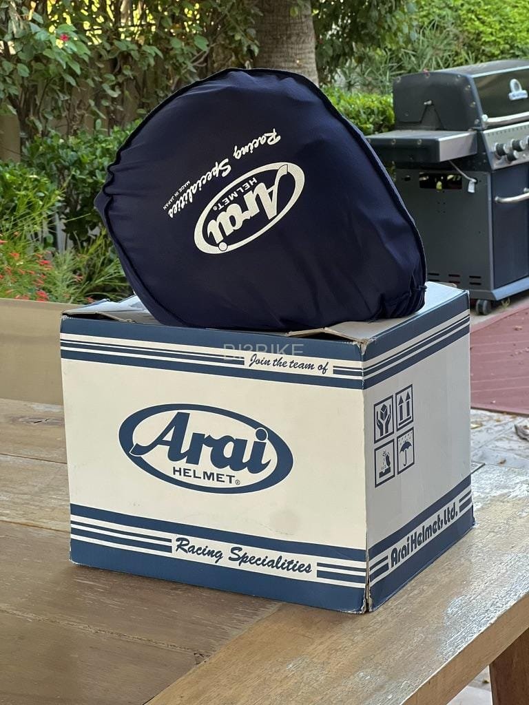 ARAI Quantic Fluor Yellow **SIZE (L)**