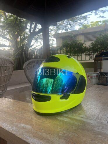 ARAI Quantic Fluor Yellow **SIZE (L)**