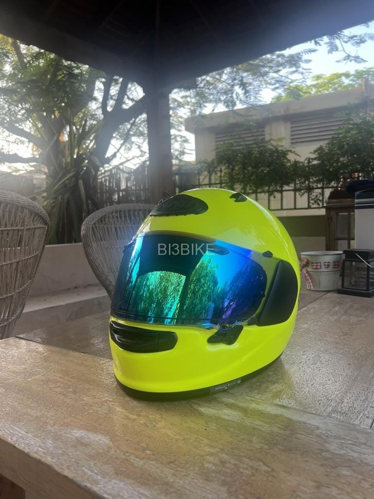 ARAI Quantic Fluor Yellow **SIZE (L)**