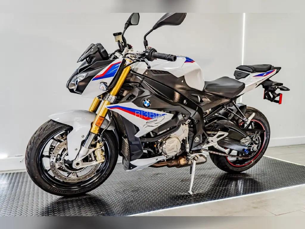 2019 BMW Sport bike