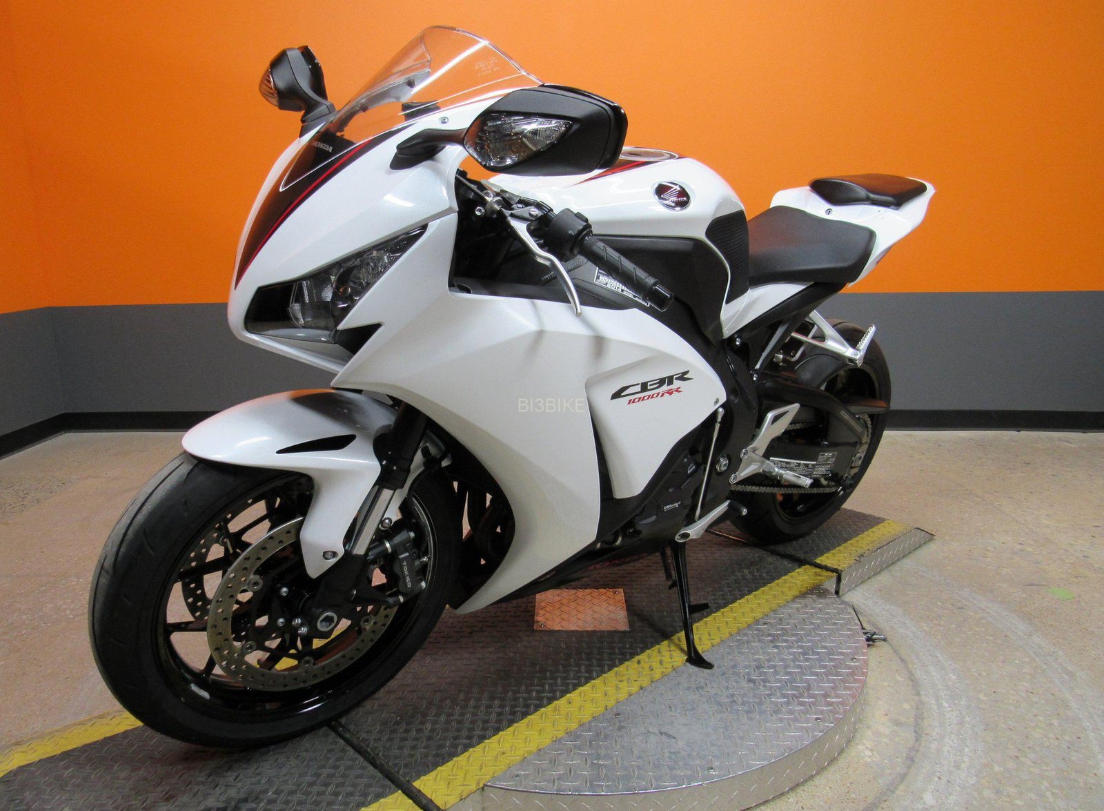 2014 HONDA CBR1000RR 22