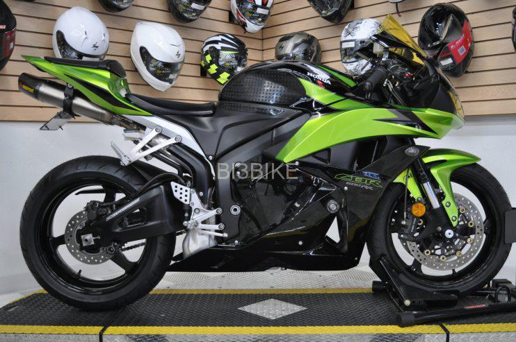 2009 HONDA CBR600R