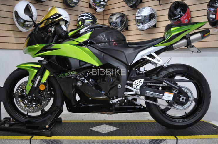 2009 HONDA CBR600R