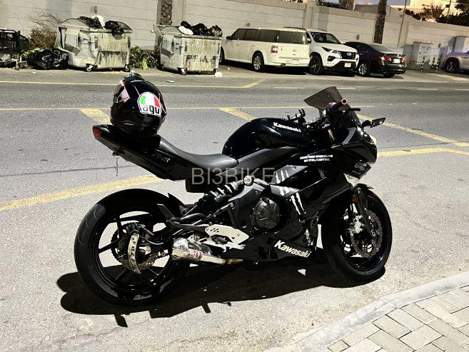 Kawasaki 650R 2011 (ABS)