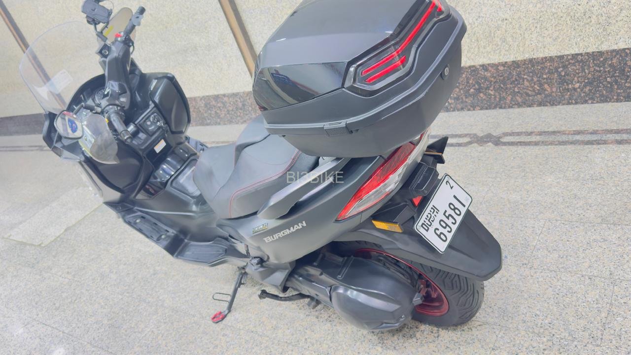 SUZUKI BURGMAN