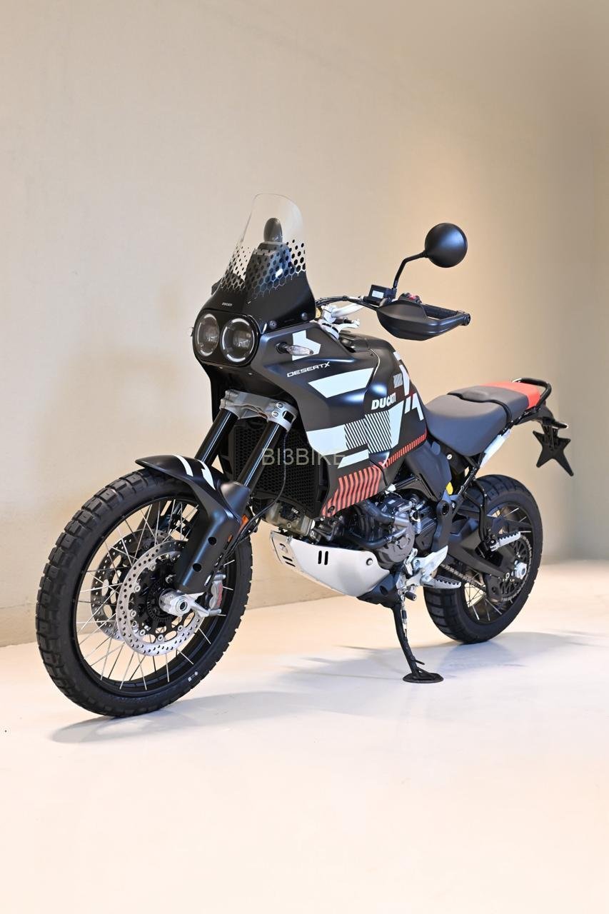 Ducati Desert X 2024
