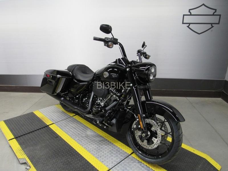 2025 Harley Davidson Street Bob available