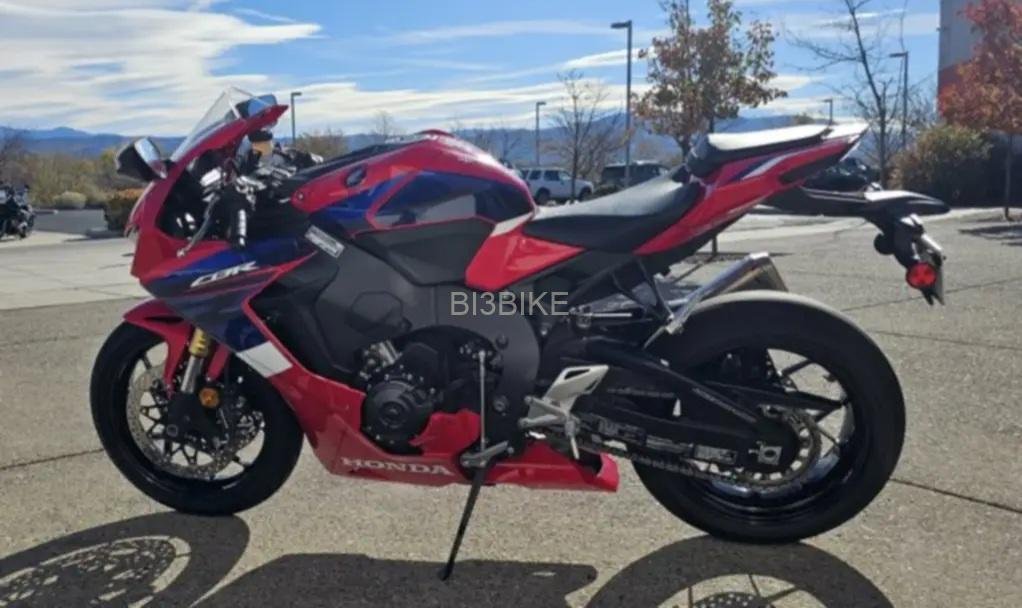 2022 Honda CBR