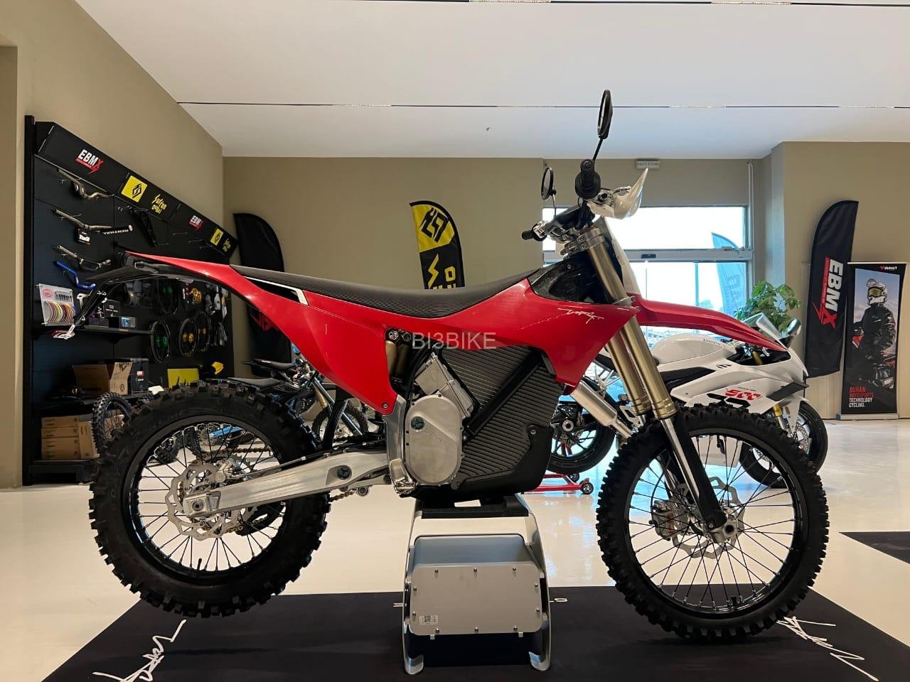 STARK Varg EX Electric offroad