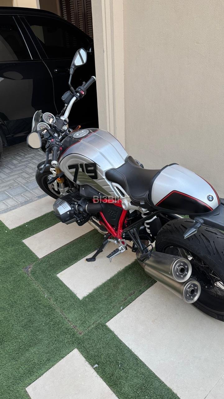 2023 BMW R Nine T – Option 719