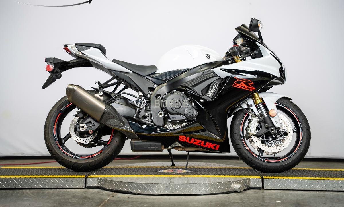 2019 Suzuki GSX-R750