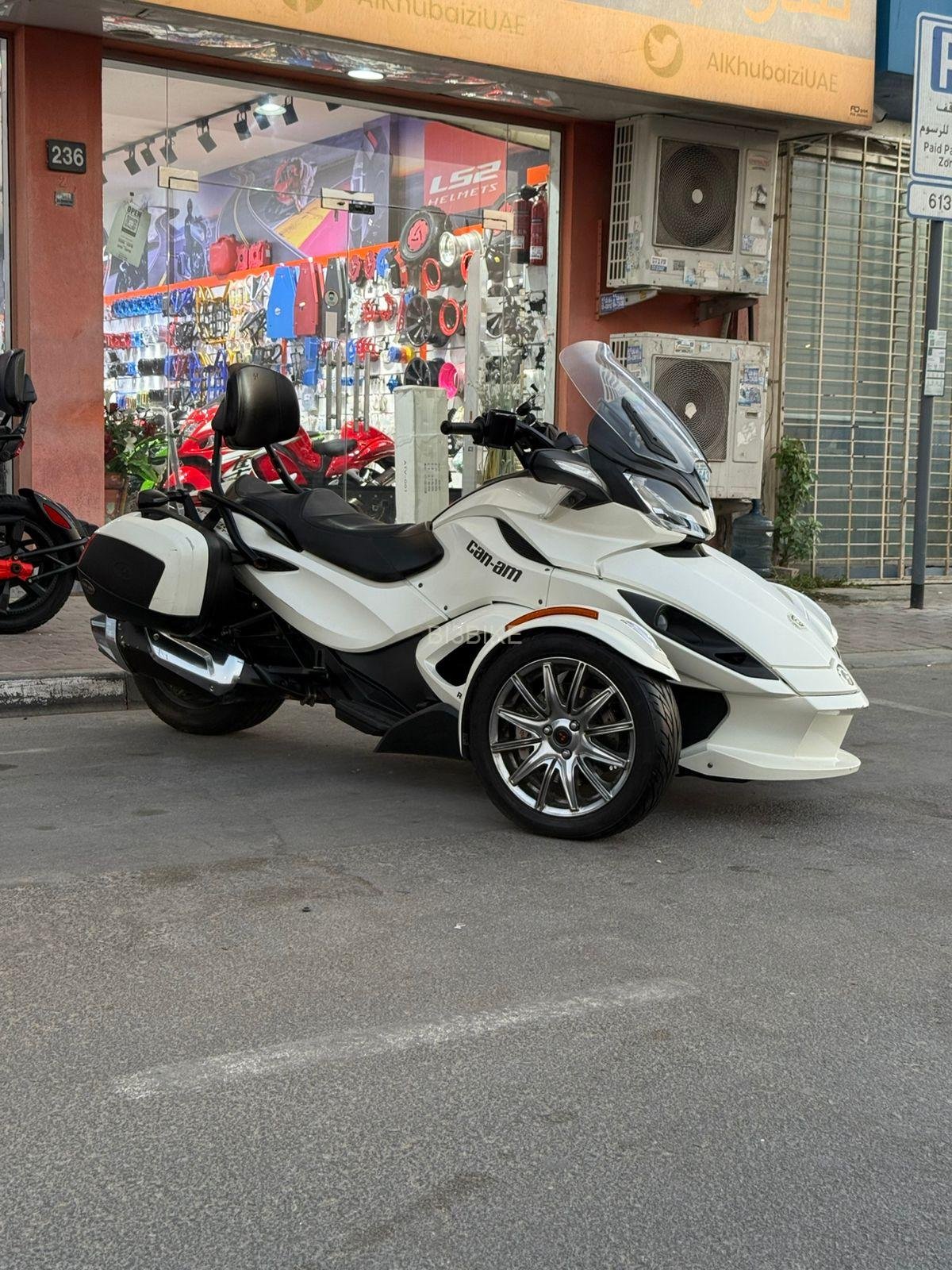 Can-am Spyder 2013