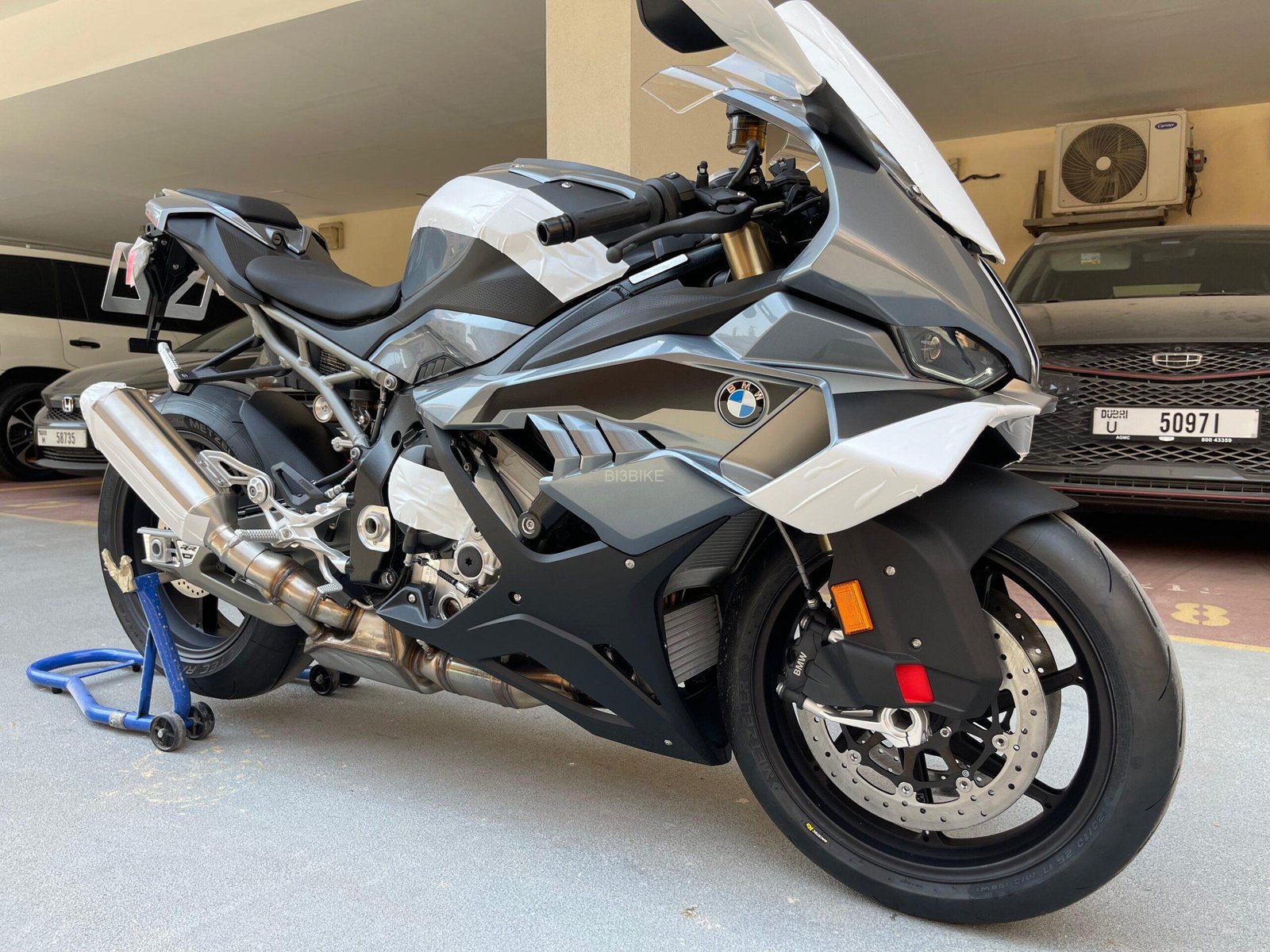BMW S1000RR 2025 – Zero KM