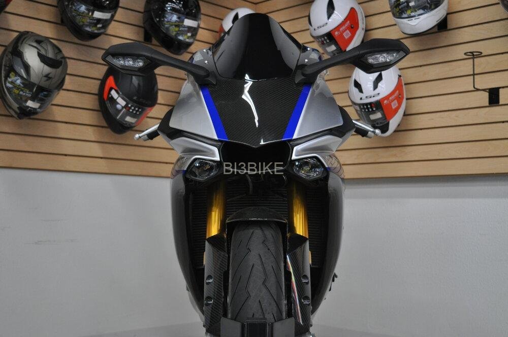 دراجات نارية YAMAHA R1M 2017