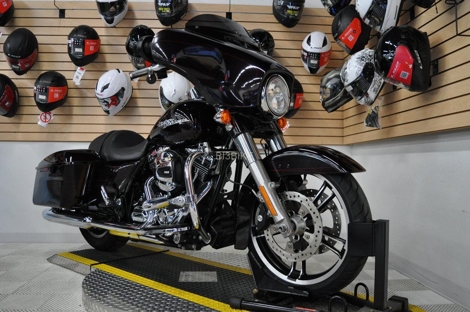 2014 HARLEY DAVIDSON STREET GLIDE SPECIAL