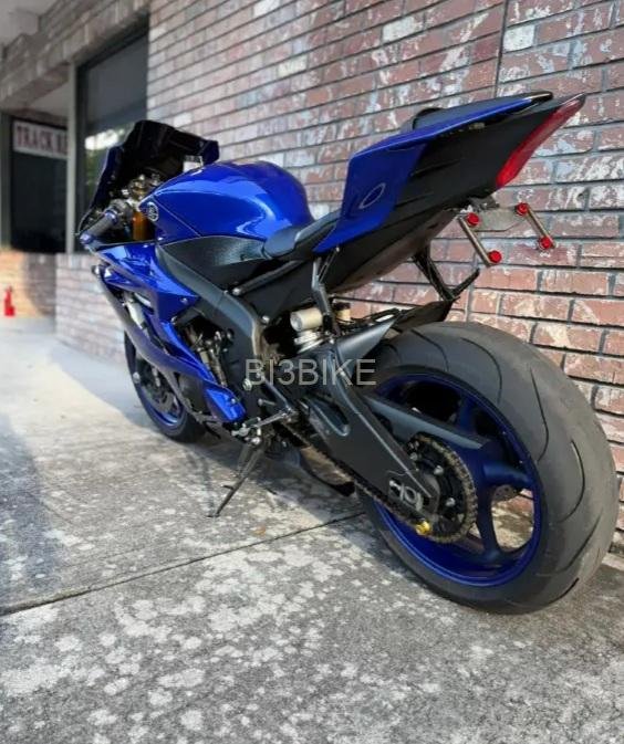 2018 yamaha R6