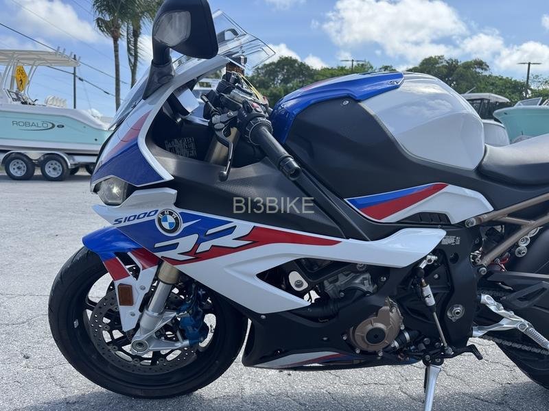 2022 BMW S 1000 RR