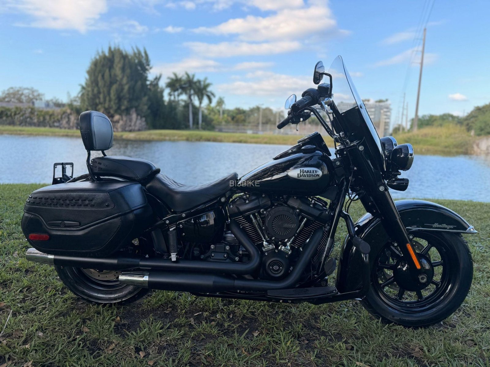 2022 Harley-Davidson Heritage Classic 114