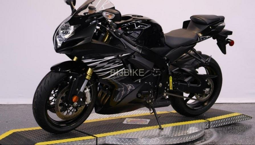2022 suzuki GSXR 1000rr