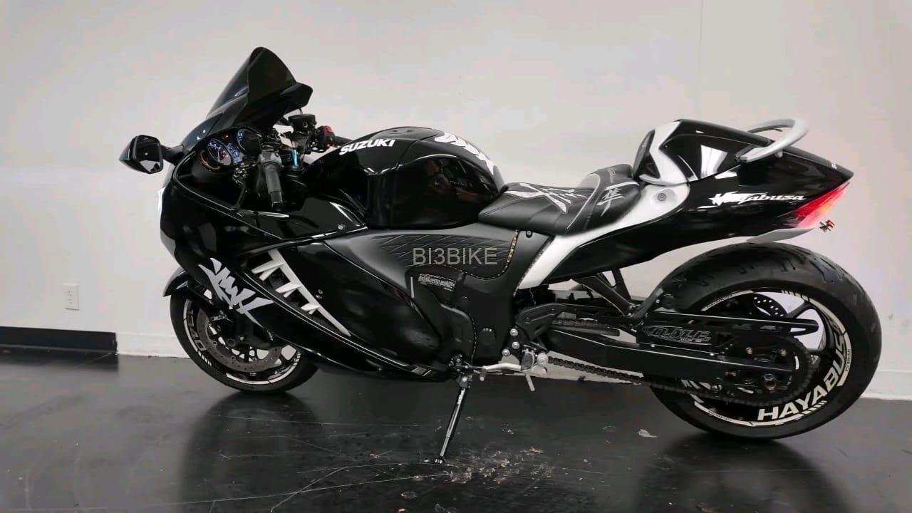 2025 Suzuki Hayabusa 1340 with low miles